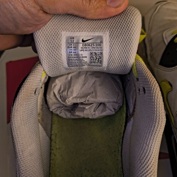 2021 NIKE Air Max 90 Reflective Logo White/ Volt/Platinum 2021 Men's Size US 12 - Picture 8 of 10